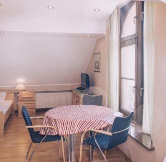 Wadgassen Hotel | Gästehaus Samuel Wadgassen
