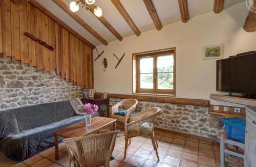 Chalmazel-Jeansagniere House | Gîte écologique à Chalmazel, idéal pour 6 personnes, proche des pistes - FR-1-496-98