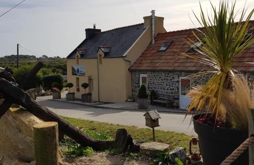 Roscanvel House | GÎTE 200 M BORD DE MER SUR GR34