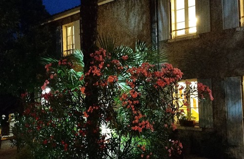 Chateauneuf-sur-Charente House | Gîte Annexe du Pont de la Charente