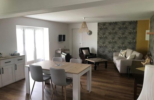 Saint-Savinien House | Gîte Au Petit Bonheur