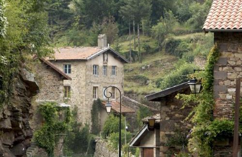 Doizieux House | Gîte authentique 2 chambres proche Lyon et St-Etienne - FR-1-496-155