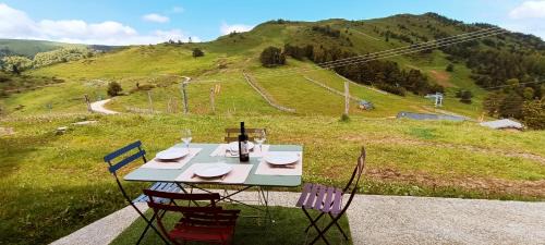 Camurac Apartment | Gîte avec vue exceptionnelle sur les montagnes