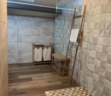 Saint-Martin-de-Valgalgues House | Gîte cévenol avec SPA et Piscine privatifs