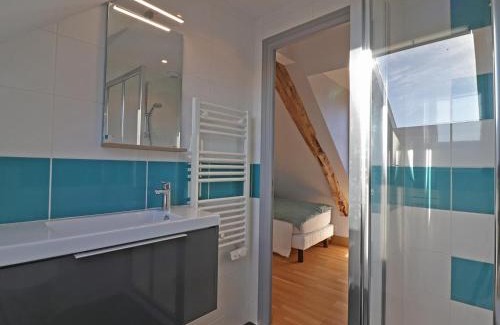 Menil-Gondouin House | Gîte chaleureux et isolé avec jardin arboré normand - FR-1-497-143