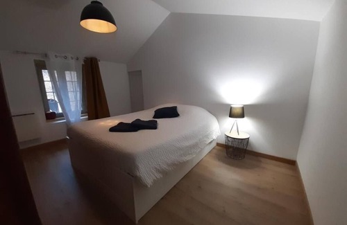 Porte des Pierres Dorees Bed & Breakfast | Gîte Dans Maison Médiévale Beaujolaise