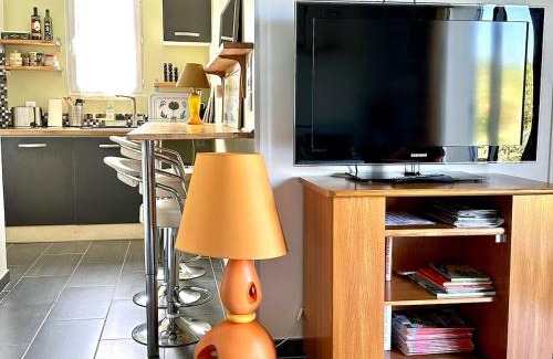 Valloire-sur-Cisse Apartment | Gîte de beaujours