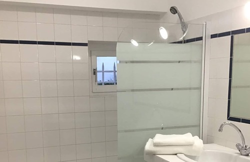 Foulayronnes House | Gîte de Campagne Chic et zen