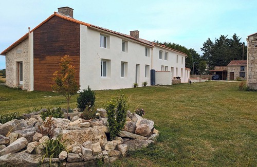 Contre Cottage | Gîte de Chantemerlière 7 Personnes + Bébé