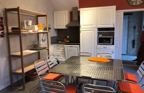 Coulans-sur-Gee House | Gîte de charme proche Le Mans avec jardin, parking, et bien-être - FR-1-410-205