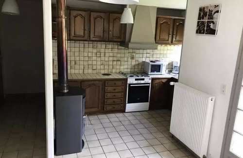 Saint-Merd-de-Lapleau Villa | Gîte de France Le Rouzeyrol 3 ears - Gîte de France 12 people