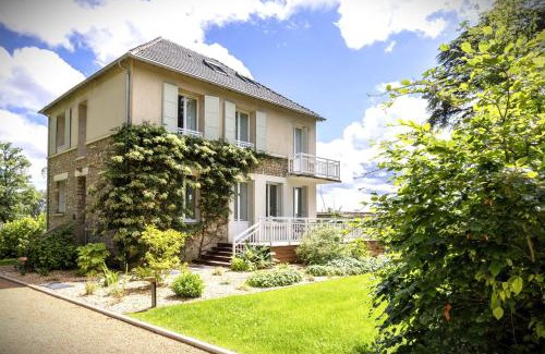 Yvre-l'Eveque House | Gîte de la Futaie-Maison de caractère au calme