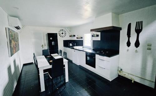 Breteau House | Gîte de Montapeine 8