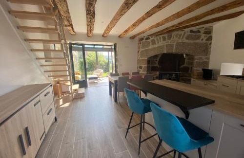 Cantoin House | Gîte de Vareilles