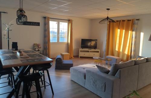 Etreaupont House | Gîte domaine de la galopade