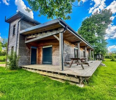 Saint-Brisson Ski Chalet | Gîte Domaine Taureau