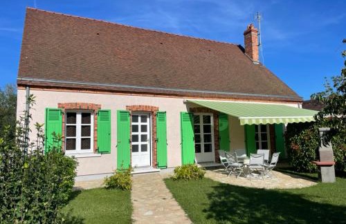 Amilly House | Gîte du canal rue de la Tuilerie