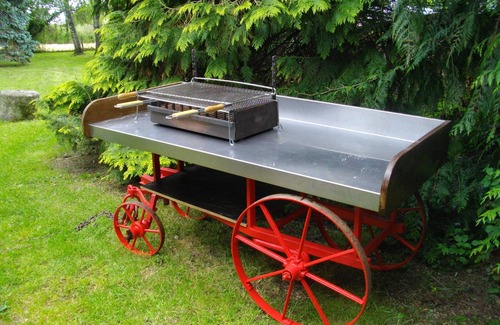 Soumans House | Gîte du Domaine de Chateux. Welcome to Marlène! Communal swimming pool