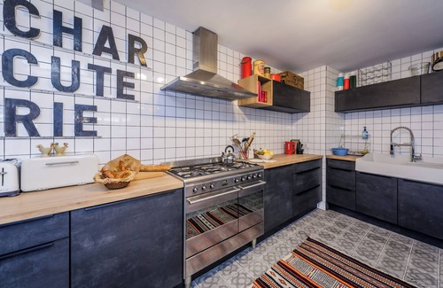 Saint-Yrieix-la-Perche House | Gîte du Plô, maison au coeur de cité médiévale