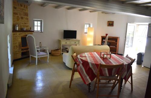 Le Buisson-de-Cadouin House | Gîte du Petit Bois