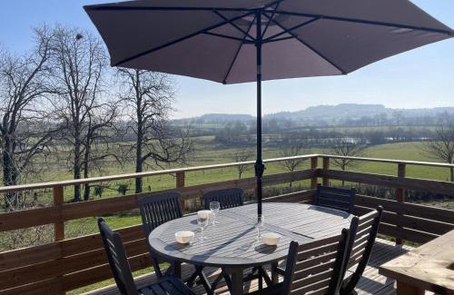 Saint-Leon House | Gîte en pleine nature, idéal pour familles, 2 terrasses, déconnections assurées - FR-1-489-437