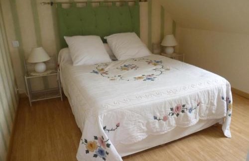 Cour-Cheverny House | Gîte familial au cœur des Châteaux de la Loire avec jardin clos, barbecue et Wi-Fi inclus - FR-1-491-407