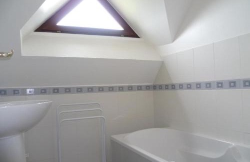 Cour-Cheverny House | Gîte familial au cœur des Châteaux de la Loire avec jardin clos, barbecue et Wi-Fi inclus - FR-1-491-407