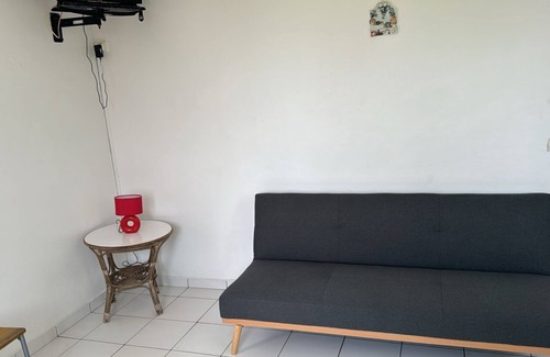 Grand-Bourg Bed & Breakfast | Gîte fleurs des îles