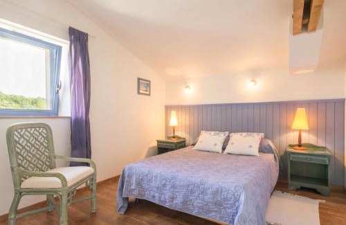 Saint-Philbert-de-Grand-Lieu House | Gîte rénové sur domaine viticole bio, proche de Nantes et Pornic, jardin clos, vélos à disposition - FR-1-306-1035