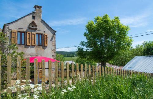 Saint-Frezal-d'Albuges House | Gîte Gîtes de France 2/4 personnes à la Peyre