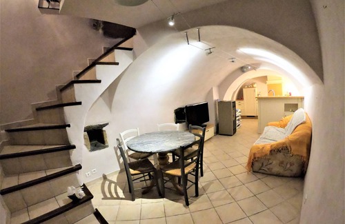 Ispagnac House | Gîte Ispagnac