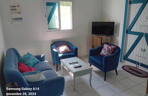 Port-Louis House | gîte La Cannaie