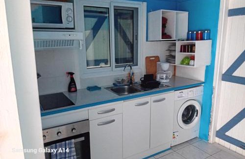 Port-Louis House | gîte La Cannaie