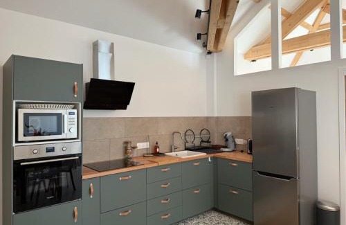 Sainte-Marie-sur-Ouche House | Gîte La petite Reine de l Ouche