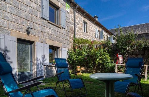 Marchastel House | Gîte La Peyrade d'Aubrac 6/8 personnes