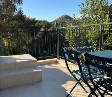 Aspremont Apartment | Gîte Le Tilleul