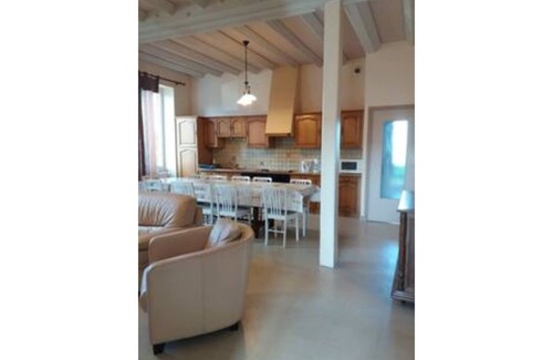 Collonge-en-Charollais House | Gîte les Arcades