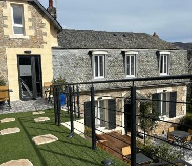 Espalion Bed & Breakfast | Gîte les grandes lauzes