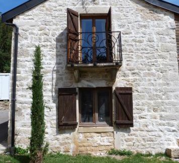 Morey-Saint-Denis Apartment | Gîte Les Hauts de Morey - Aux Amoureuses