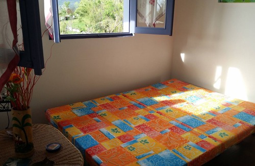 Saint-Claude House | GÎTE LES PIMENTIERS DE PAPAYE