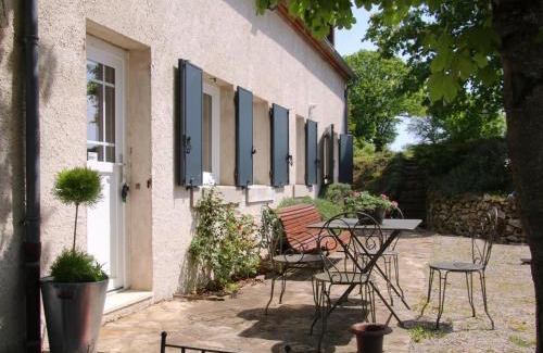 Besson House | Gîte Longère Bourbonnaise - Confort Moderne et Charme Rustique - FR-1-489-355