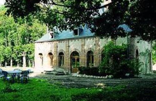 Trezelles House | Gîte lumineux 18ème siècle au Val de Besbre avec jardin privé - FR-1-489-281