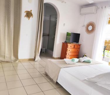 Malendure Bed & Breakfast | GîTE MAYO & HYLODES'S SONG