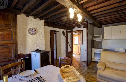 Pralong House | Gîte paisible pour 2 personnes dans les Monts du Forez - FR-1-496-261