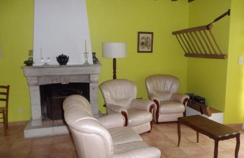 Vennecy House | Gîte paisible près d'Orléans, animaux admis, terrasse et jardin - FR-1-590-584