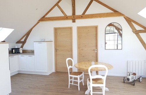 Saint-Gilles Apartment | Gîte Pour 4 Personnes en Campagne