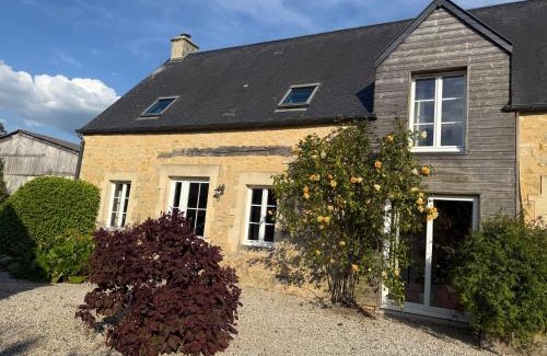Juaye-Mondaye House | Gîte près de Bayeux avec jacuzzi