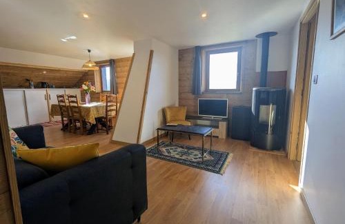 Fresse-sur-Moselle House | Gîte rural Vosges, 6 pers., WiFi, parking, vélos bienvenue - FR-1-589-760
