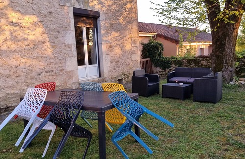 Mayac House | GÎTE SARAZAC