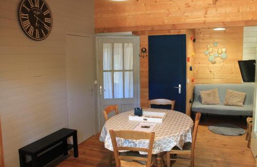 Saint-Saturnin-les-Apt House | Gîte sous le Tilleul, Luberon